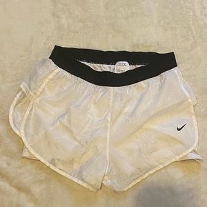 XL white nike air womens shorts